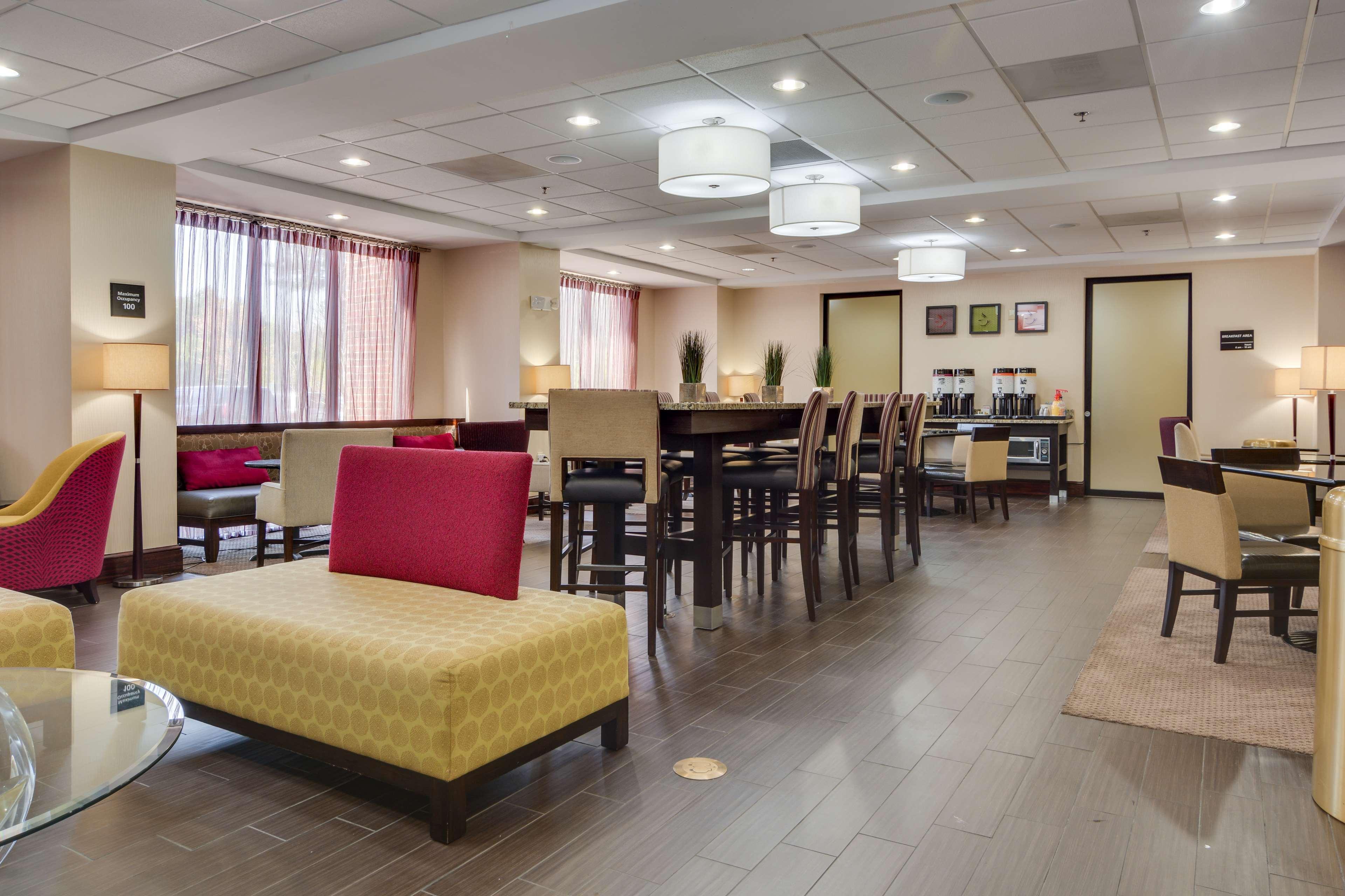 Hampton Inn Atlanta-Fairburn Exterior photo