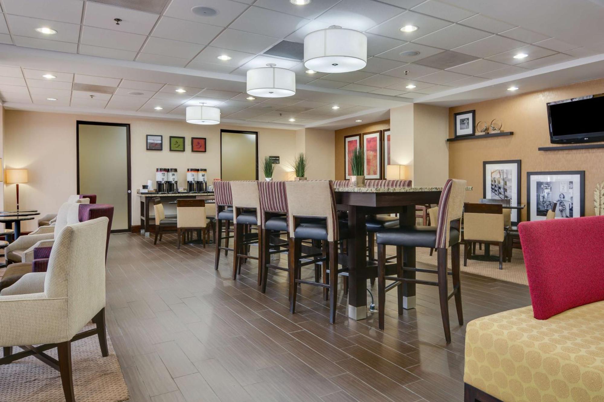 Hampton Inn Atlanta-Fairburn Exterior photo